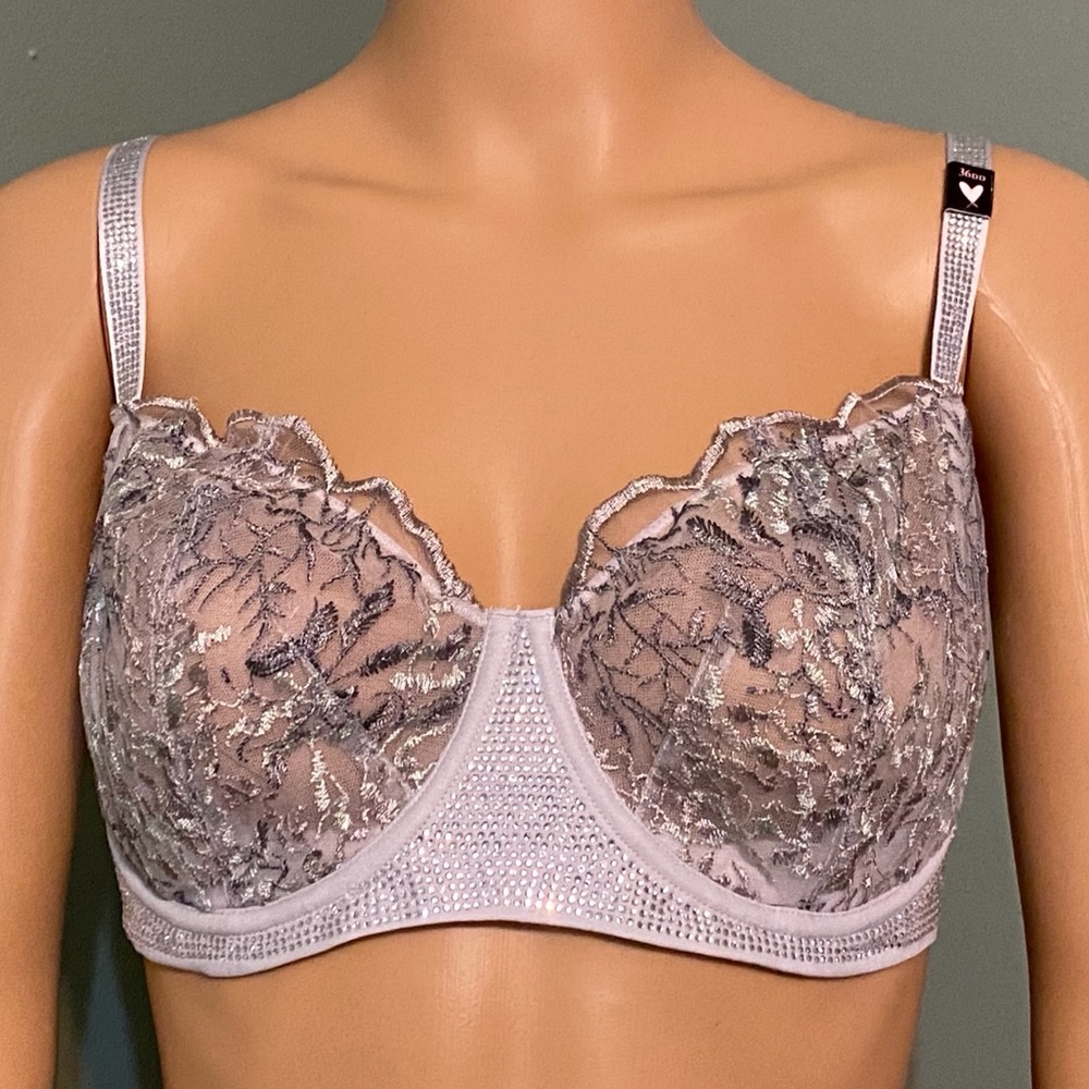 Victoria's Secret Dream Angels Push Up.